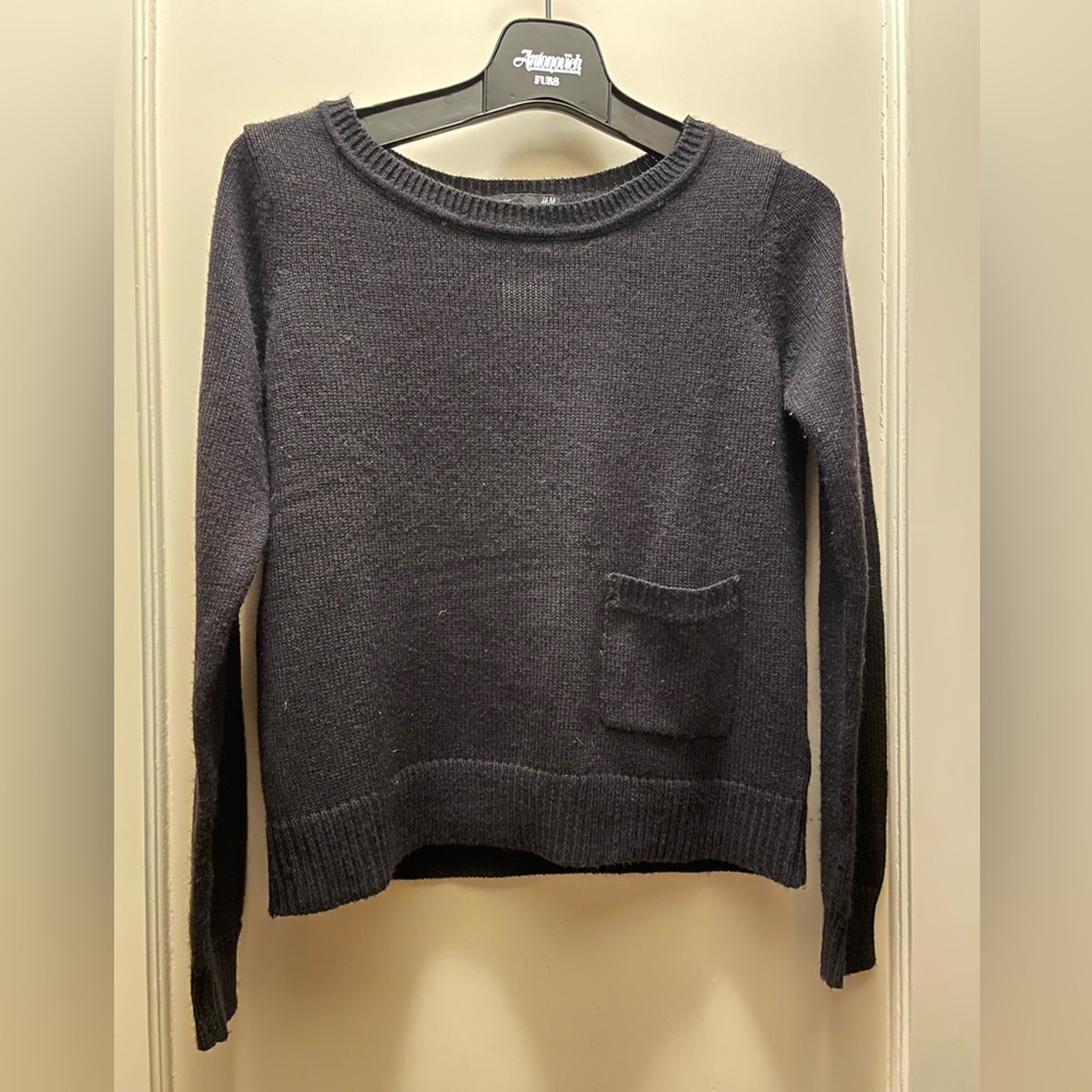 H&M Women's Black Sweater